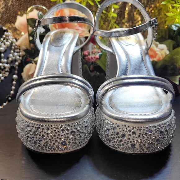 NIB Michael Michael Kors Laci Platform Sandal - Picture 7 of 10